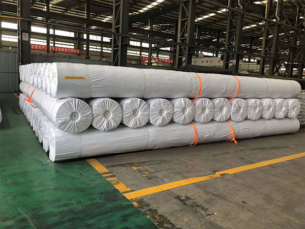 水產(chǎn)防滲膜漏水現(xiàn)象該如何進(jìn)行補救？