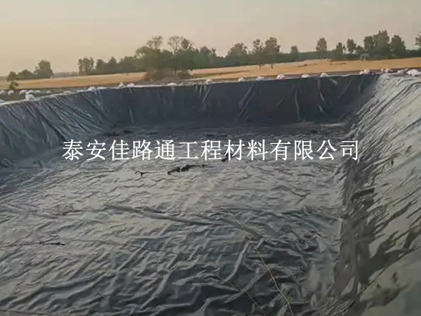 水庫搶險加固，防滲膜焊接咋做到快速有效？關(guān)鍵技巧在這